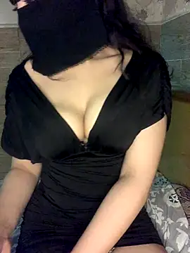 Dahab  online show from 13, 10, 2025