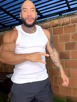 Snapshot of Andrew_Johnnson chatting on 19, 10, 2025 Andrew Johnnson online show from 19, 10, 2025