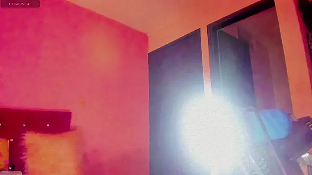 Sara hot12112 online show from 13, 3, 2026