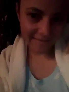 Cassandrina1 online show from 5, 12, 2025