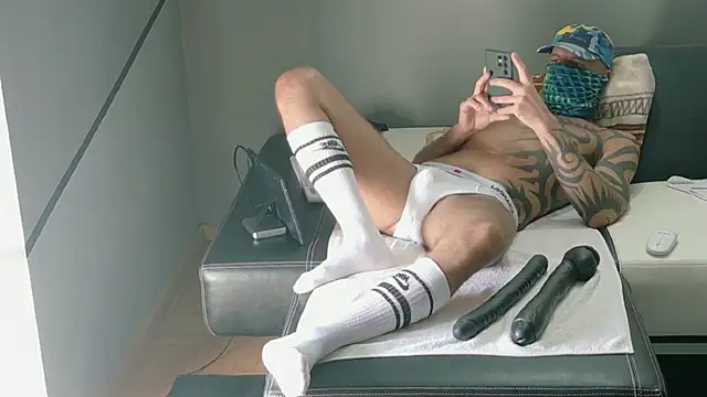 slavic boy 39 online show from 19, 4, 2026