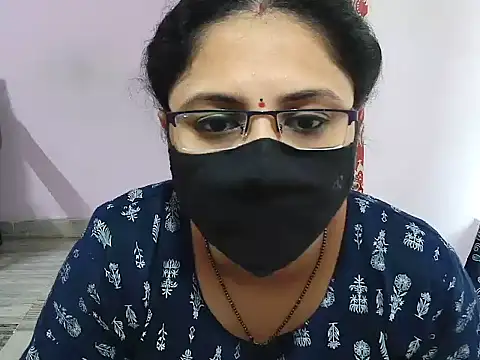 Snapshot of jannu6482 chatting on 15, 3, 2026 jannu6482 online show from 15, 3, 2026