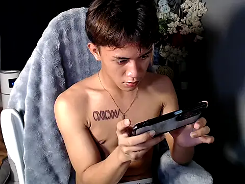 Snapshot of naughtyboyloy_0 chatting on 12, 3, 2026 naughtyboyloy 0 online show from 12, 3, 2026