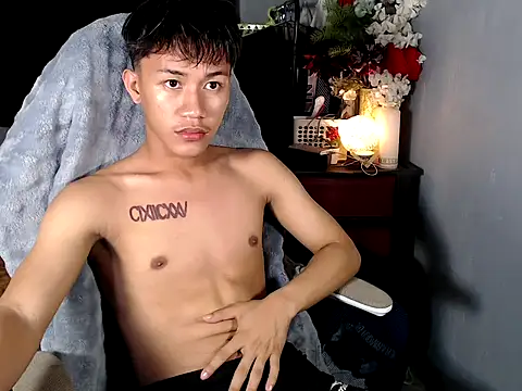 Snapshot of naughtyboyloy_0 chatting on 28, 3, 2026 naughtyboyloy 0 online show from 28, 3, 2026