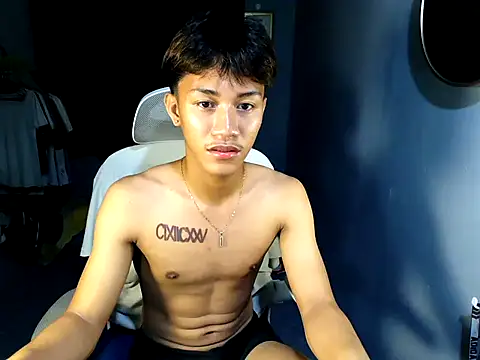 Snapshot of naughtyboyloy_0 chatting on 7, 5, 2026 naughtyboyloy 0 online show from 7, 5, 2026