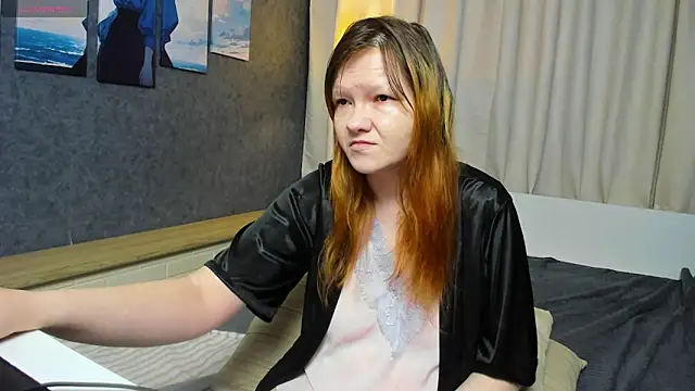 Nora lovvvv online show from 11, 11, 2025