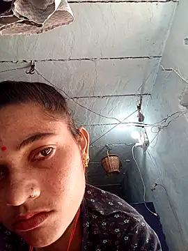 Snapshot of PoojaPleasure chatting on 16, 11, 2025 PoojaPleasure online show from 16, 11, 2025