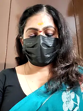 Snapshot of Sweetie_swetha37 chatting on 16, 9, 2025 Sweetie swetha37 online show from 16, 9, 2025