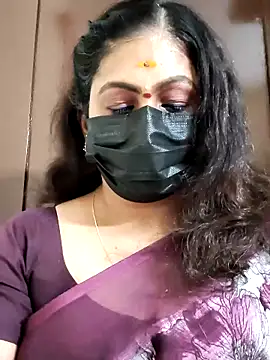 Snapshot of Sweetie_swetha37 chatting on 20, 9, 2025 Sweetie swetha37 online show from 20, 9, 2025
