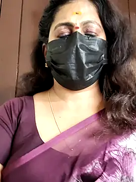 Snapshot of Sweetie_swetha37 chatting on 20, 9, 2025 Sweetie swetha37 online show from 20, 9, 2025