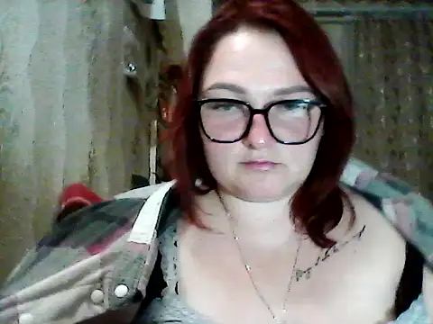 Snapshot of AngelQSky chatting on 28, 9, 2025 AngelQSky online show from 28, 9, 2025