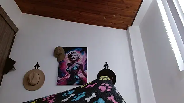 Crystal Star  online show from 16, 2, 2026