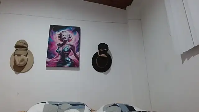 Crystal Star  online show from 23, 3, 2026