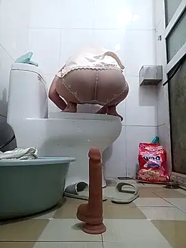 Snapshot of July-Asian chatting on 4, 3, 2026 July-Asian online show from 4, 3, 2026