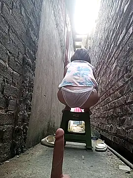 Snapshot of July-Asian chatting on 28, 3, 2026 July-Asian online show from 28, 3, 2026