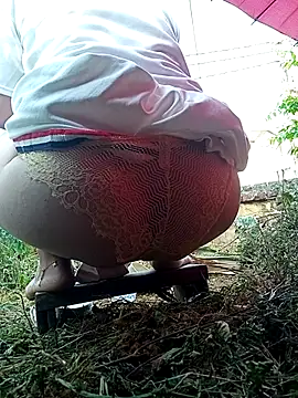 Snapshot of July-Asian chatting on 12, 4, 2026 July-Asian online show from 12, 4, 2026