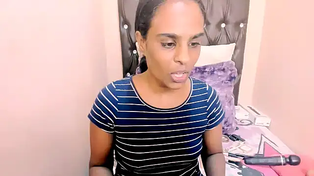 Snapshot of Toxicfantasy4u chatting on 25, 4, 2026 Toxicfantasy4u online show from 25, 4, 2026
