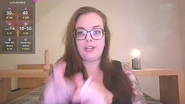 Miss Lucifer6 online show from 27, 9, 2025