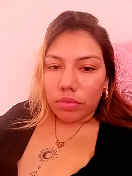 MiaCastillo online show from 21, 10, 2025
