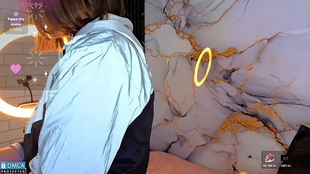 nena cupcake  online show from 19, 11, 2025