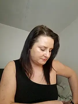 Snapshot of RachVanXX chatting on 13, 1, 2026 RachVanXX online show from 13, 1, 2026