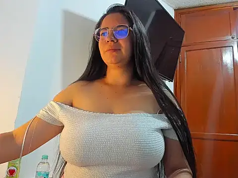 Snapshot of Danilua_ chatting on 15, 11, 2025 Danilua online show from 15, 11, 2025