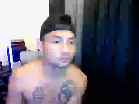 Snapshot of Thefriskyasian chatting on 11, 9, 2025 Thefriskyasian online show from 11, 9, 2025