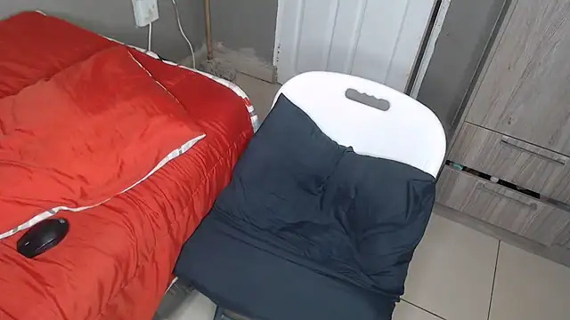 Lunalee online show from 25, 9, 2025