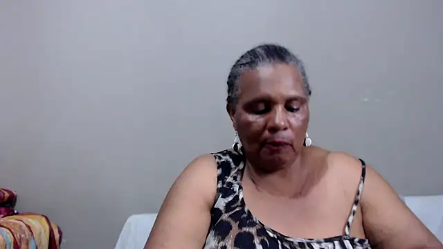 GrandBustyMelon online show from 14, 4, 2026