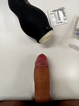 Snapshot of piciupiciu94 chatting on 13, 1, 2026 piciupiciu94 online show from 13, 1, 2026