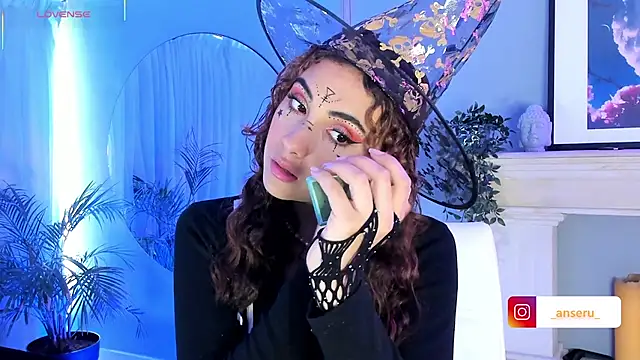 Anseru  online show from 15, 10, 2025