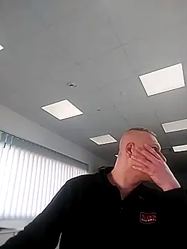 Hisnimin online show from 28, 2, 2026