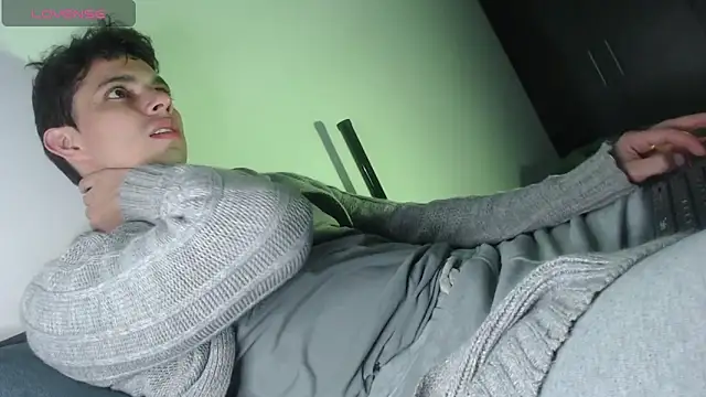 yourfavoriteboy   online show from 7, 10, 2025