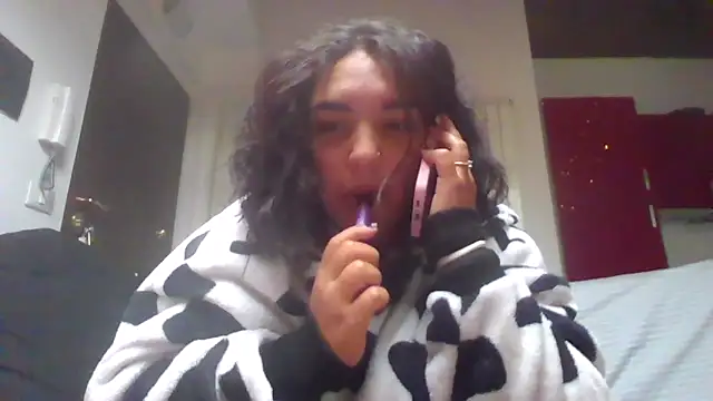 LadySophia03 online show from 24, 9, 2025