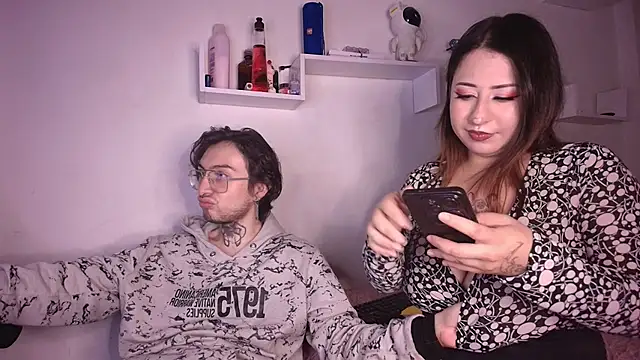 annyharriis online show from 1, 12, 2025