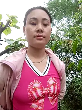 Snapshot of Ruaiuoi chatting on 19, 4, 2026 Ruaiuoi online show from 19, 4, 2026