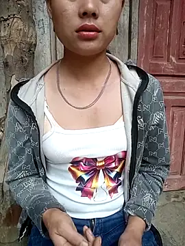 Snapshot of Ruaiuoi chatting on 9, 5, 2026 Ruaiuoi online show from 9, 5, 2026