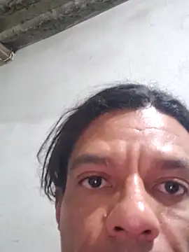 Snapshot of PAROQUI chatting on 8, 6, 2026 PAROQUI online show from 8, 6, 2026