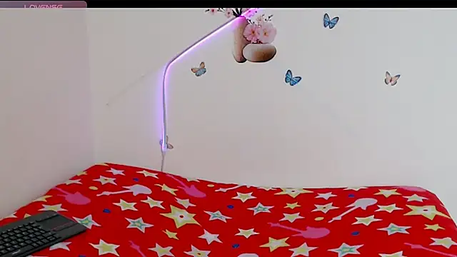 angelyxs online show from 2, 11, 2025