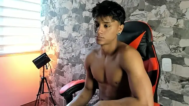 Snapshot of ZYZZ1312 chatting on 22, 6, 2026 ZYZZ1312 online show from 22, 6, 2026