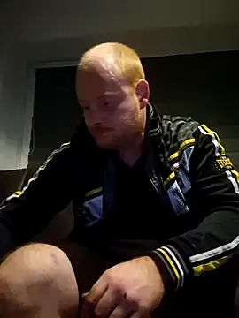 svenni2525 online show from 7, 10, 2025