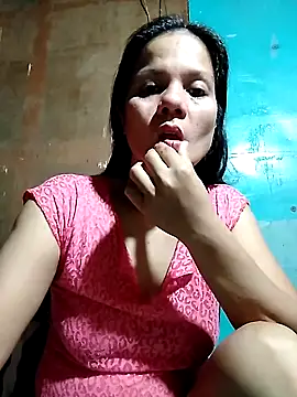 Snapshot of bomb_shiela chatting on 14, 10, 2025 bomb shiela online show from 14, 10, 2025