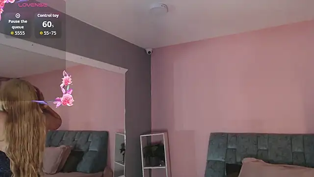 Camila Russoo online show from 10, 2, 2026