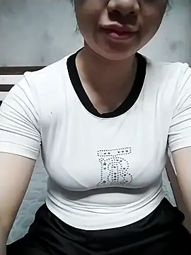 Mie rose online show from 16, 2, 2026