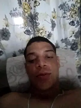 Snapshot of CadencedMimesis chatting on 8, 11, 2025 CadencedMimesis online show from 8, 11, 2025