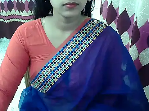 Snapshot of Hot-Hot chatting on 12, 6, 2026 Hot-Hot online show from 12, 6, 2026