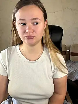 Snapshot of CaramelleSugar_ chatting on 15, 10, 2025 CaramelleSugar  online show from 15, 10, 2025