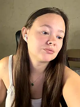 Snapshot of CaramelleSugar_ chatting on 24, 10, 2025 CaramelleSugar  online show from 24, 10, 2025