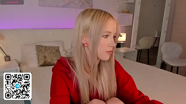 Anellyball online show from 13, 4, 2026