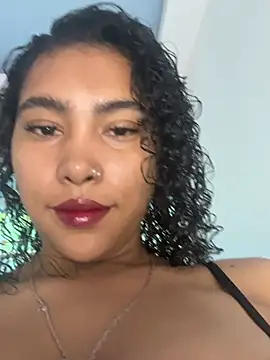 Snapshot of SophieD chatting on 8, 3, 2026 SophieD online show from 8, 3, 2026